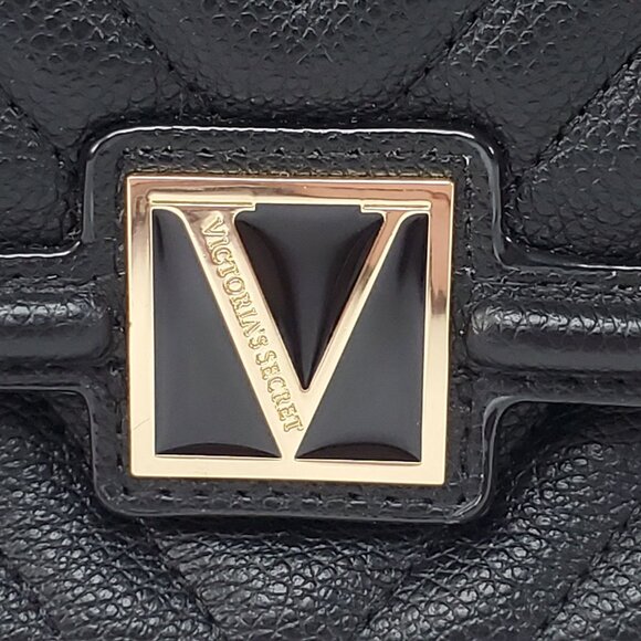 Victorias Secret Black Quilted Shoulder Bag With Gold Chain Strap Faux Leather - Picture 8 of 16